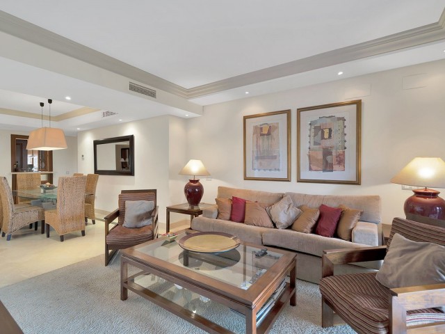 Appartement avec 2 Chambres  à New Golden Mile