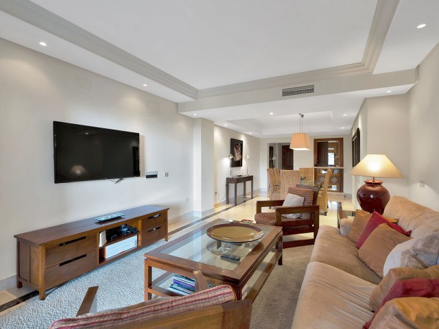 Appartement avec 2 Chambres  à New Golden Mile