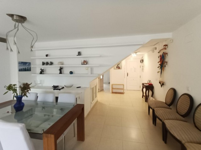 Apartment, Torrequebrada, R5298958