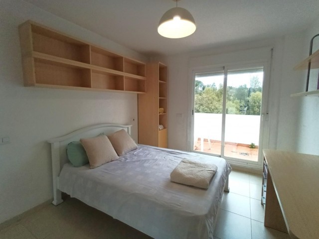 4 Bedrooms Apartment in Torrequebrada