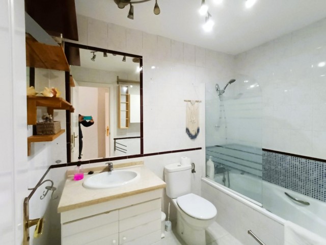 4 Bedrooms Apartment in Torrequebrada