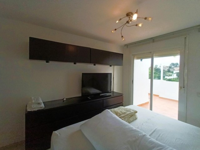 4 Bedrooms Apartment in Torrequebrada