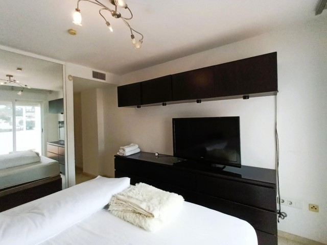 4 Bedrooms Apartment in Torrequebrada