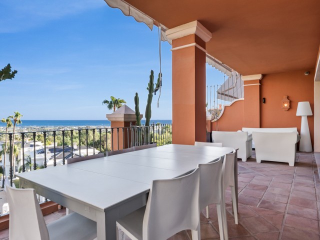 Appartement avec 3 Chambres  à Monte Halcones