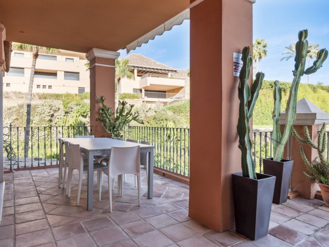 Appartement avec 3 Chambres  à Monte Halcones