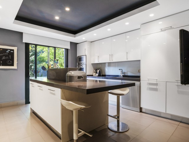 Appartement avec 3 Chambres  à Monte Halcones