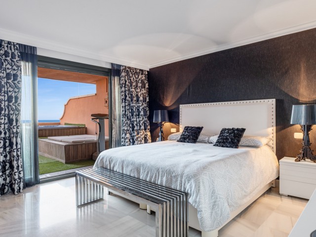 Appartement avec 3 Chambres  à Monte Halcones