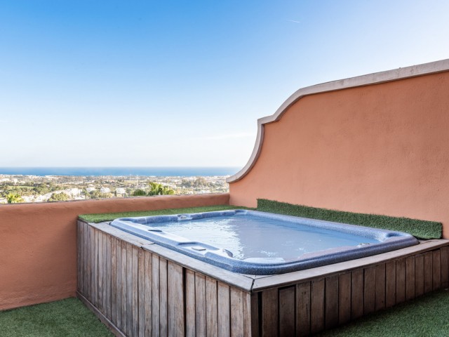 Appartement avec 3 Chambres  à Monte Halcones