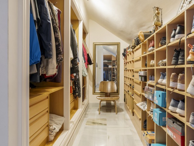 Appartement avec 3 Chambres  à Monte Halcones