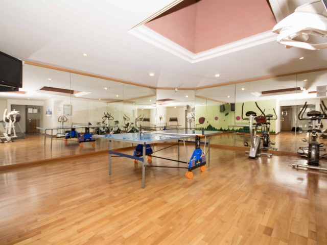 4 Makuuhuoneen Huoneisto Estepona