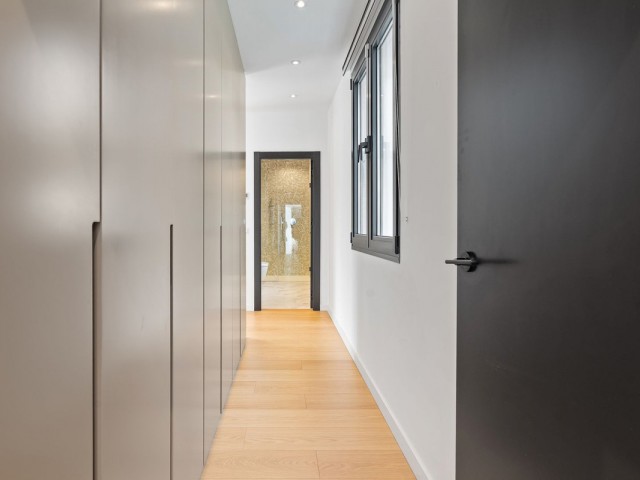 5 Soveroms Villa i Estepona