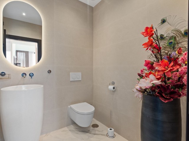 5 Schlafzimmer Villa in Estepona