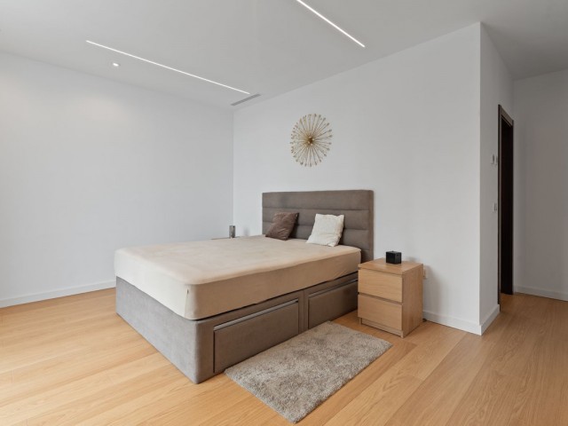 5 Schlafzimmer Villa in Estepona