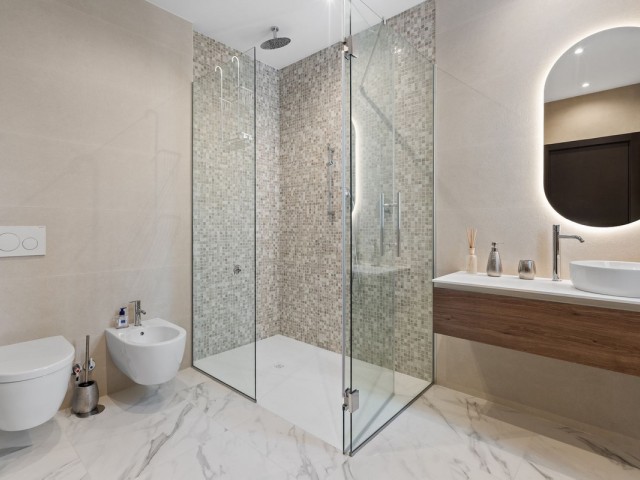 5 Schlafzimmer Villa in Estepona