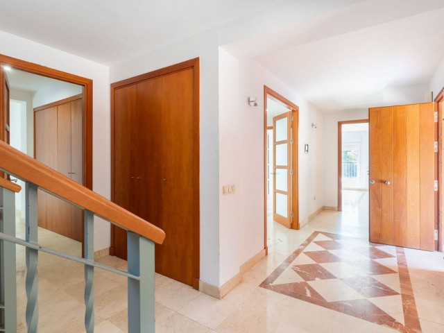 4 Makuuhuoneen Huvila Sotogrande