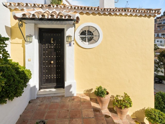 2 Makuuhuoneen Rivitalo La Heredia