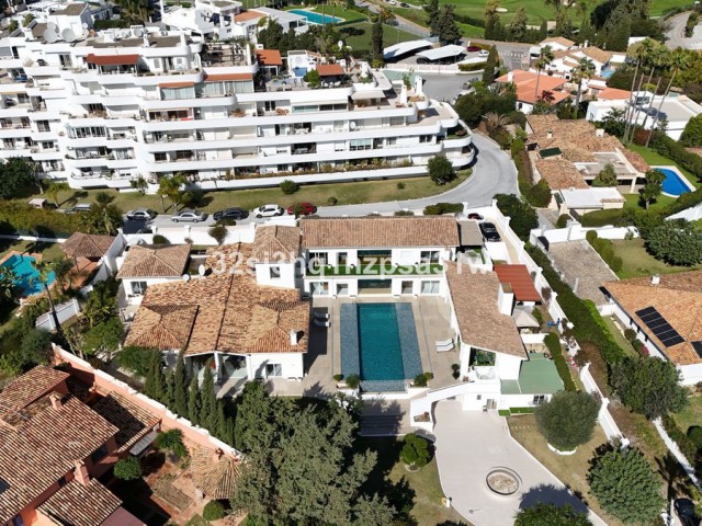 6 Schlafzimmer Villa in Guadalmina Alta