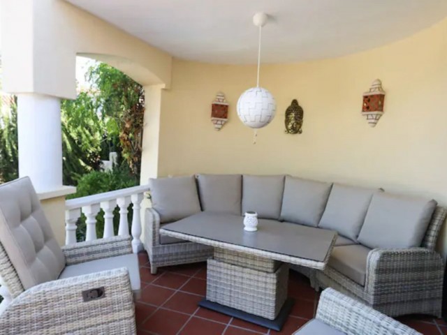 5 Bedrooms Villa in Nueva Andalucía