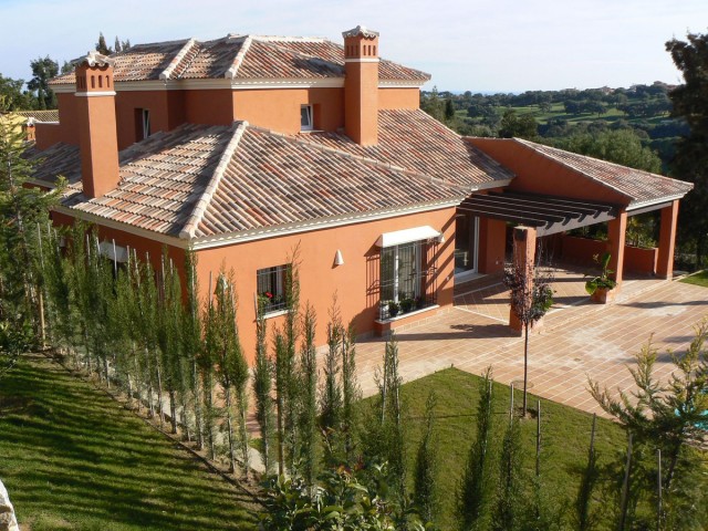 4 Bedrooms Villa in Sotogrande Alto