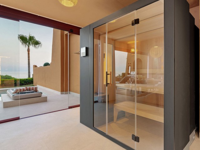 Apartamento con 4 Dormitorios  en New Golden Mile