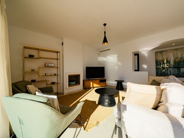 Penthouse avec 3 Chambres  à Casares Playa