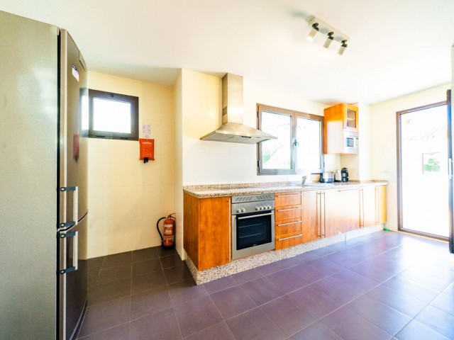 Penthouse avec 3 Chambres  à Casares Playa