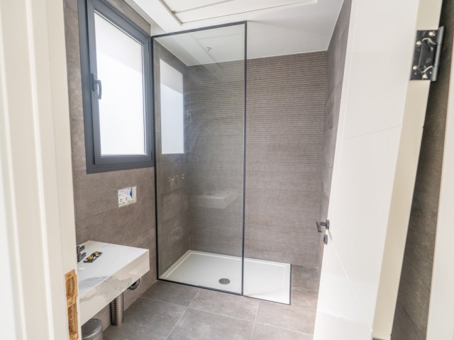 3 Bedrooms Villa in Estepona