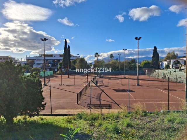 2 Bedrooms Apartment in Puerto Banús