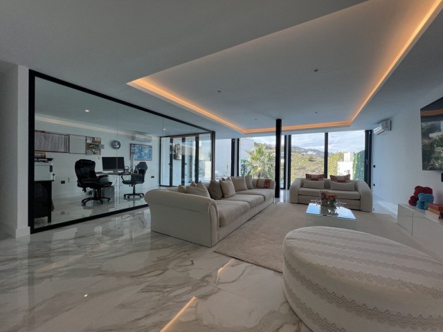 4 Bedrooms Villa in La Cala Golf