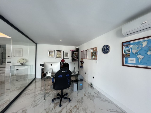 4 Bedrooms Villa in La Cala Golf