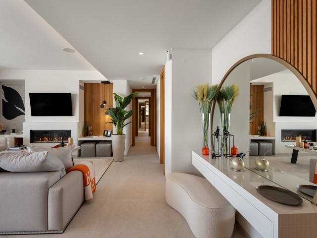 3 Bedrooms Apartment in Benahavís