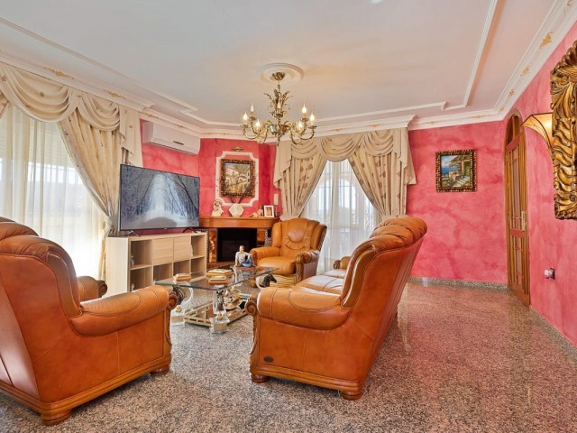 4 Schlafzimmer Villa in Mijas