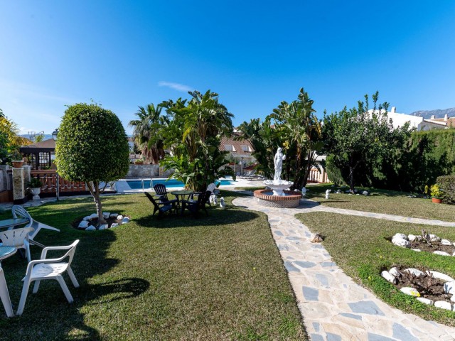 Villa avec 4 Chambres  à Mijas