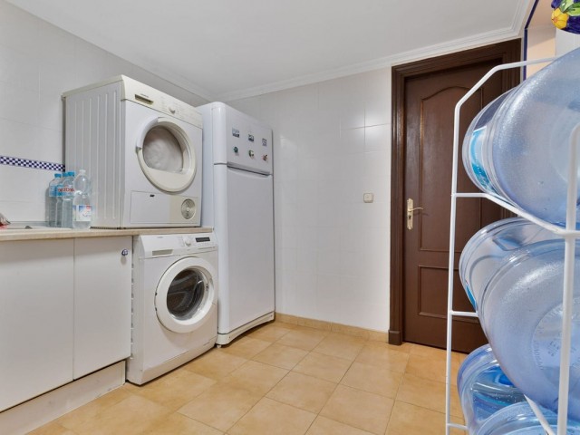 Villa avec 4 Chambres  à Mijas