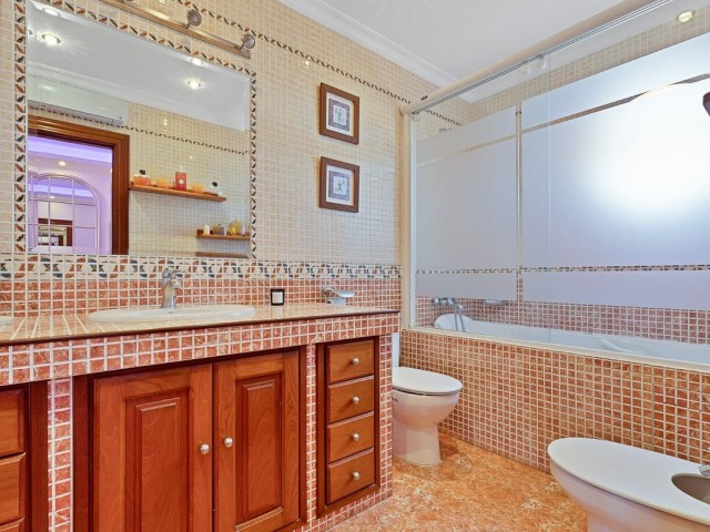Villa avec 4 Chambres  à Mijas