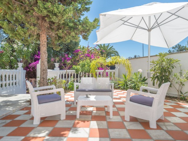 10 Bedrooms Villa in Marbella