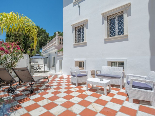 10 Bedrooms Villa in Marbella