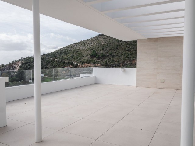 3 Schlafzimmer Apartment in Ojén