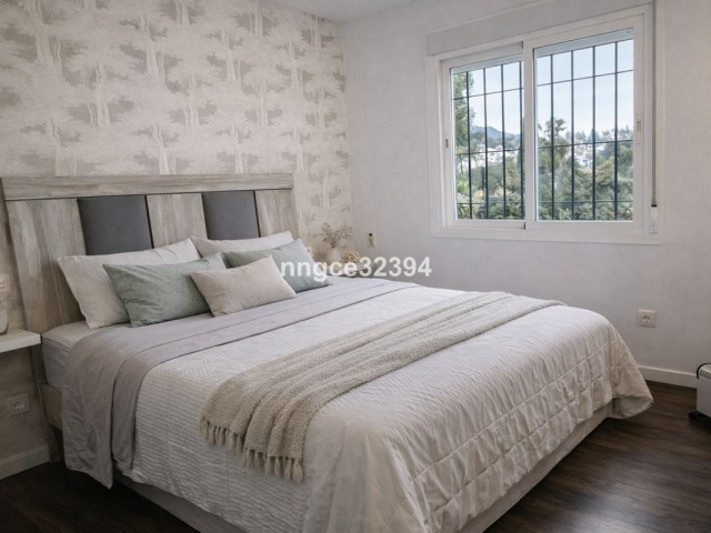 Penthouse avec 3 Chambres  à Puerto Banús