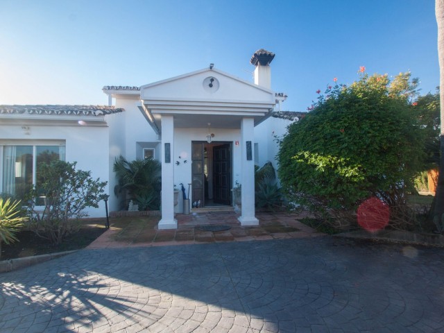 3 Schlafzimmer Villa in Estepona