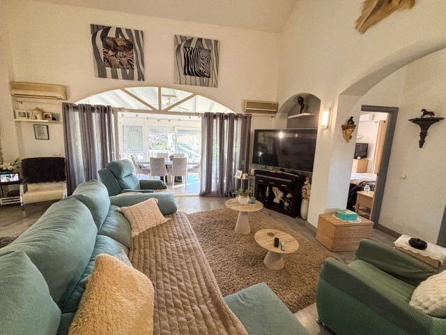 3 Schlafzimmer Villa in Estepona