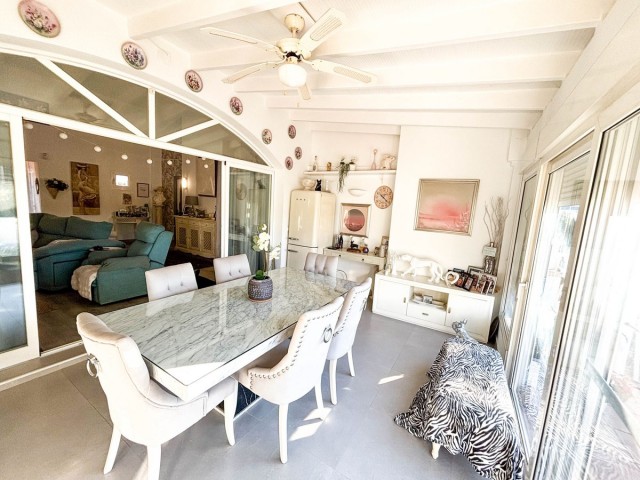 3 Schlafzimmer Villa in Estepona