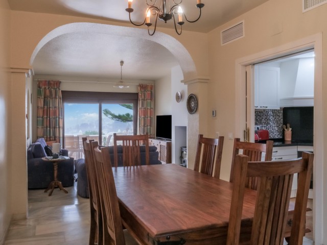 3 Slaapkamer Rijtjeshuis in La Duquesa