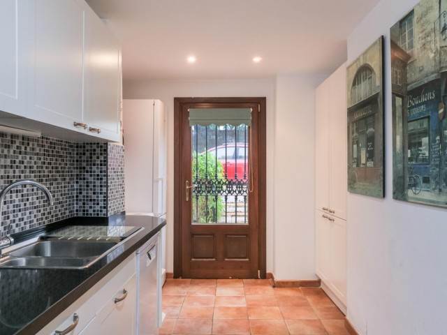 3 Slaapkamer Rijtjeshuis in La Duquesa