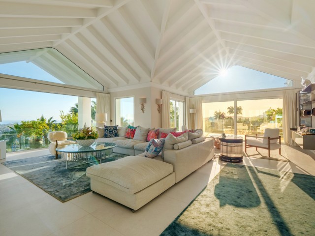 9 Bedrooms Villa in Benahavís