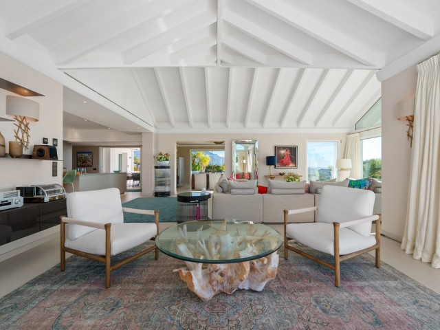 9 Bedrooms Villa in Benahavís