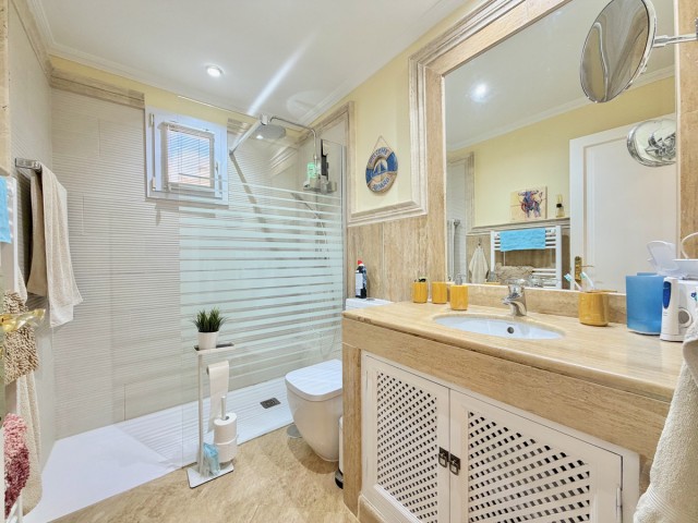 2 Bedrooms Apartment in Casares