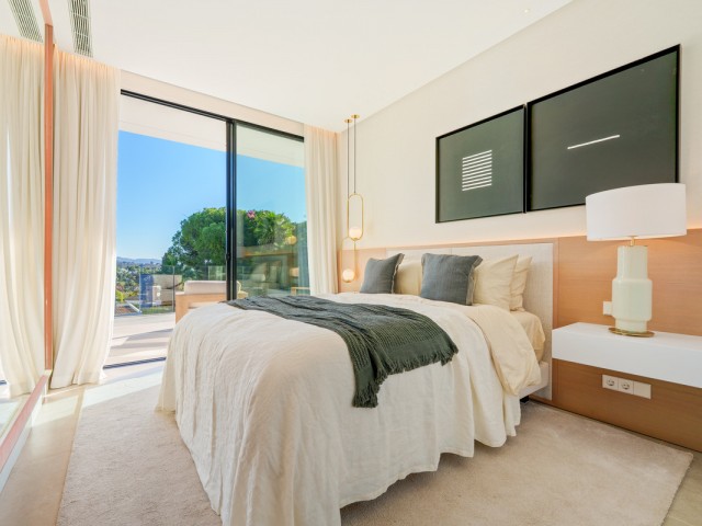 5 Bedrooms Villa in Nueva Andalucía