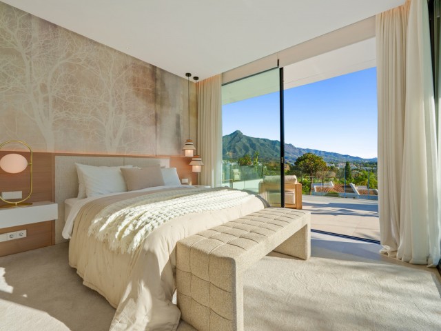 5 Bedrooms Villa in Nueva Andalucía
