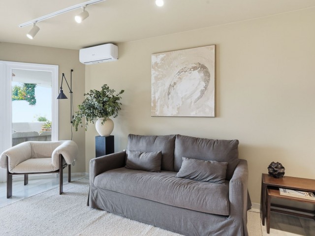 3 Bedrooms Apartment in Calahonda